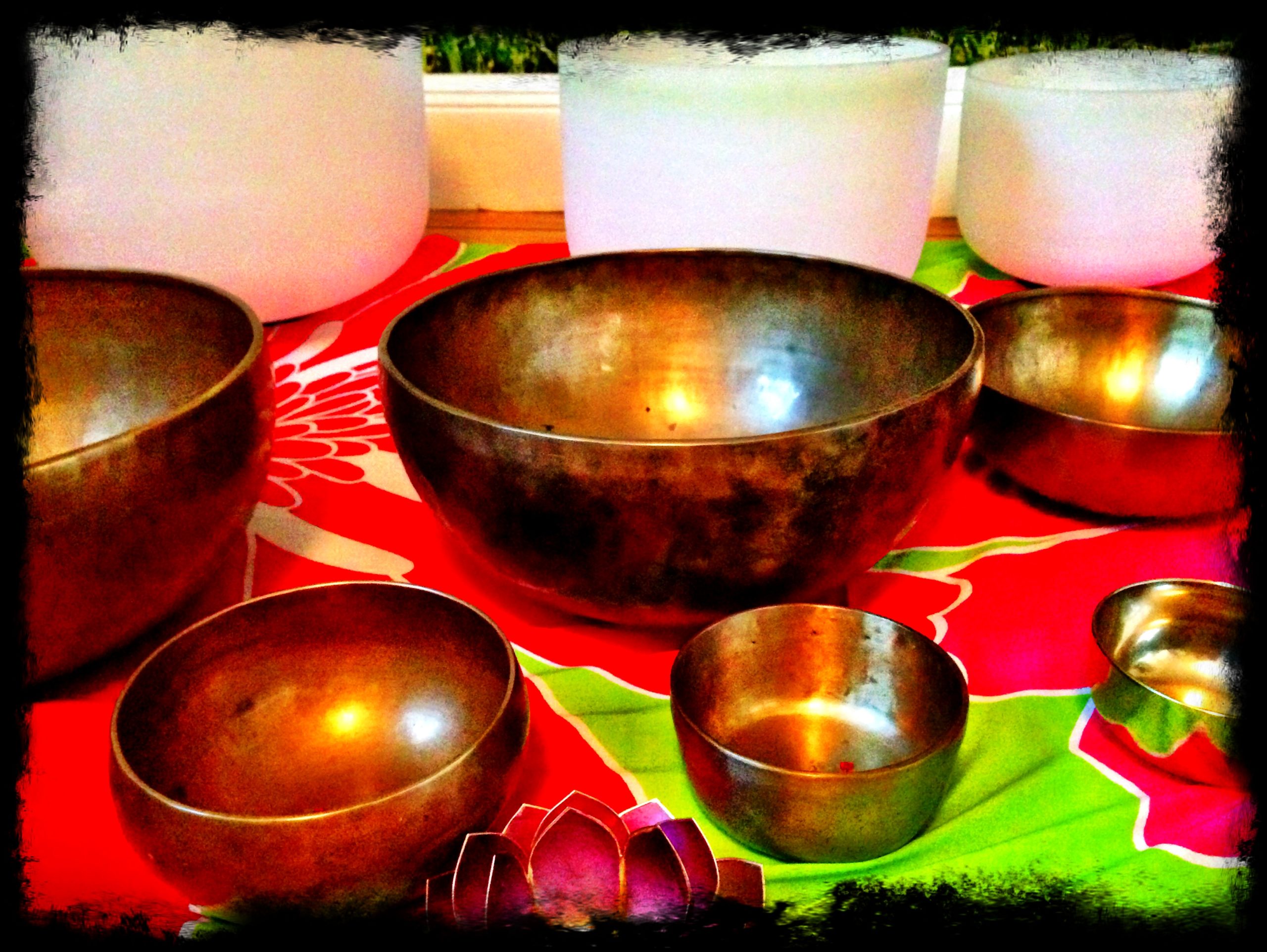 Helande Ljud i Advent med Julia Nilsson Sön 1 Dec kl 15 på YogaMana